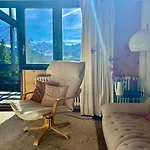 21 8s Beautiful 4 Peoples