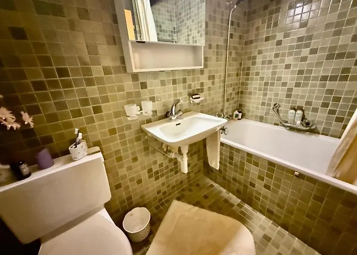 21 8s Beautiful 4 Peoples * Gryon