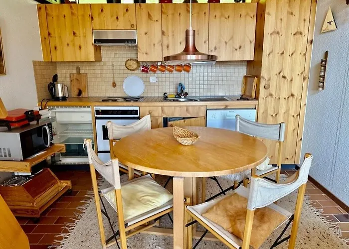 21 8s Beautiful 4 Peoples *