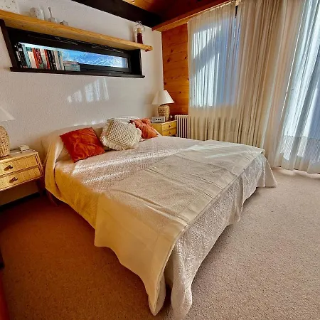 21 8s Beautiful 4 Peoples *